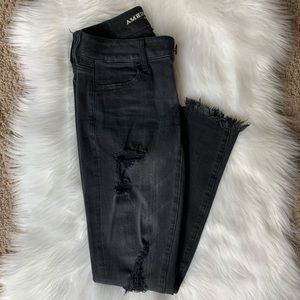 American Eagle Black Distressed Jeggings